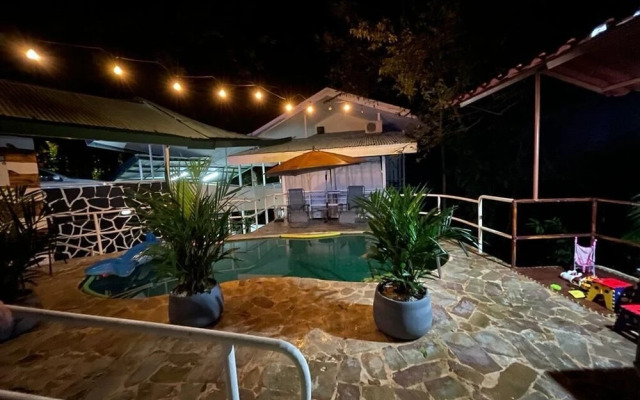 Val Hotel
