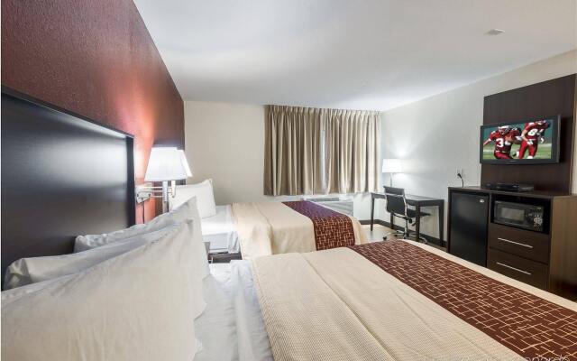 Cloud 9 Hotel