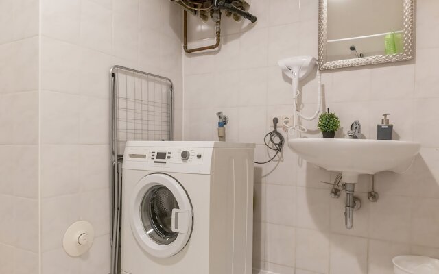 Friendly 3BR shared Apt-WienerStadthalle