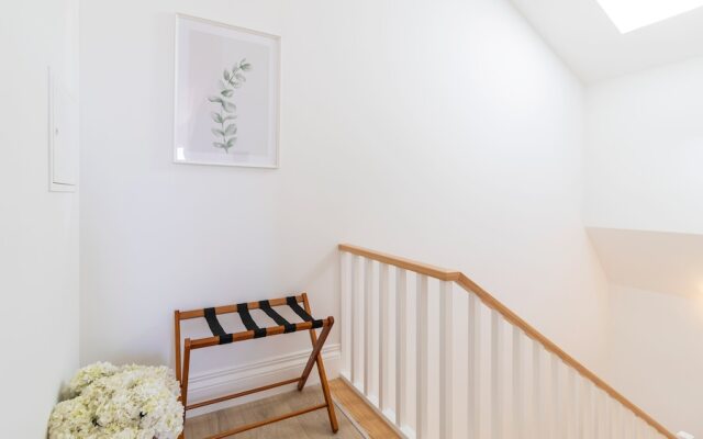 Urban House Marquês by LovelyStay