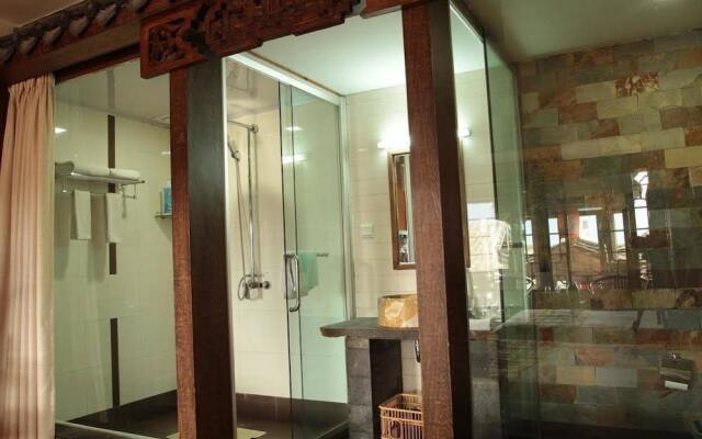Lijiang Sifang Inn