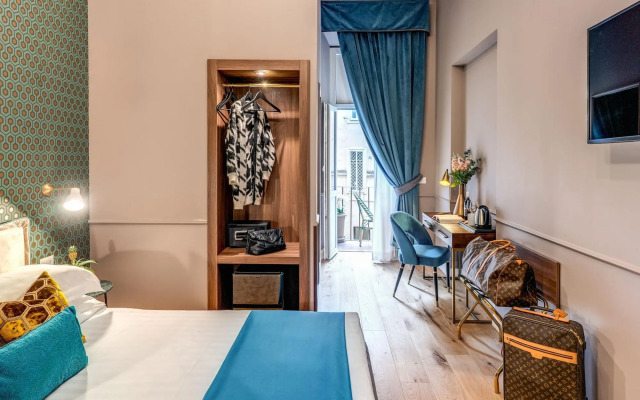 Tree Charme Parliament Boutique Hotel