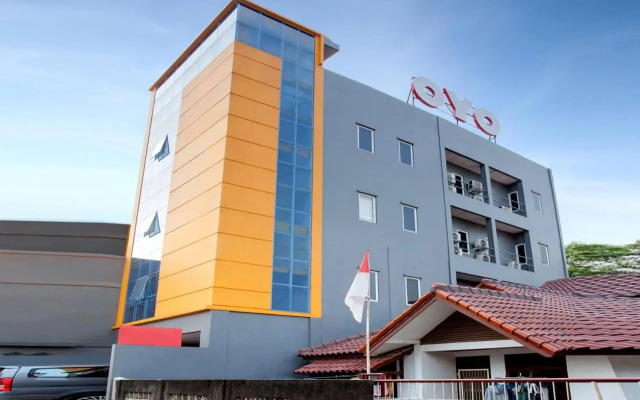 ZEN Rooms near Gandaria Utara