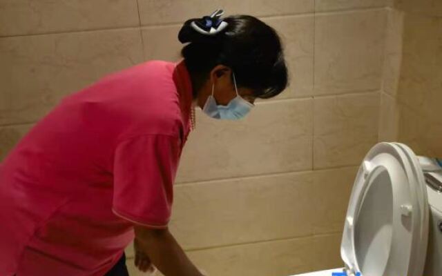 Yunchuan Lijing Hotel (Zhumadian Wenming Avenue Experimental Primary School Branch)