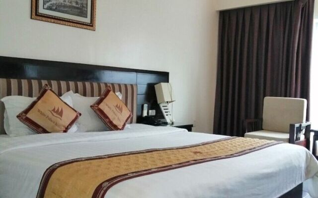 White Palace Thai Binh Hotel 1