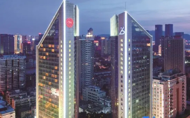 Yunda Sheraton International Plaza Apartment Hotel