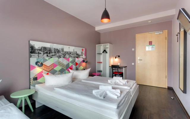 MEININGER Hotel Berlin Alexanderplatz