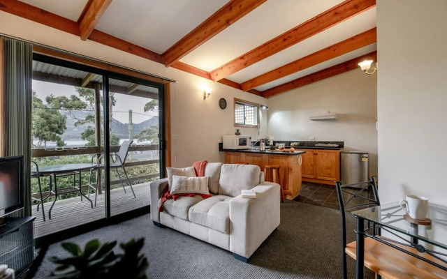 Freycinet Cottage 1