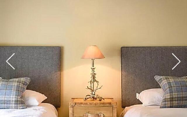 The Dunvegan Hotel