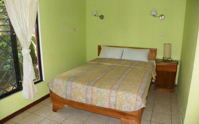 Pizote Lodge