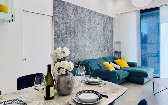 YourHome - AC Luxury House