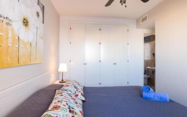 Apartment Apt