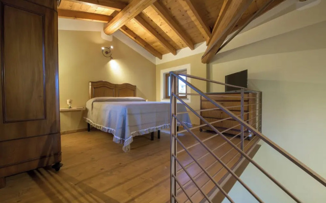 Room-charming Alessandria Apartment With