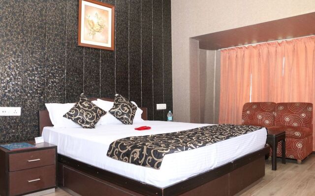 OYO 1072 Hotel Leela Classic