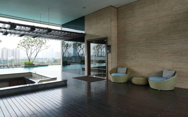 Elegant and Spacious Studio at Kemang Mansion Apartment