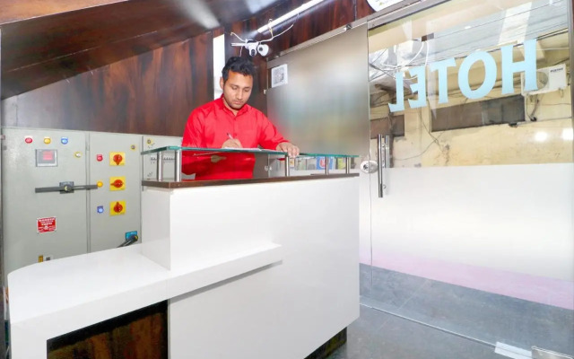 OYO 40722 Hotel Galaxy