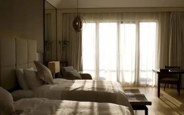 Tianjin Eagle Land International Hotel