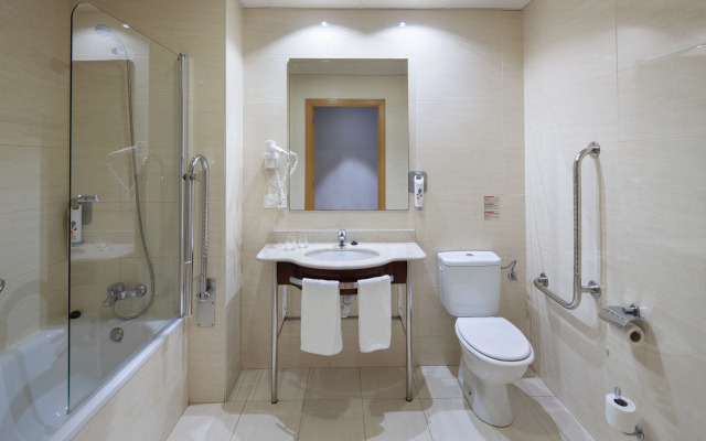 ibis Styles Pamplona Noain