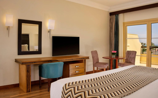 Coral sea Holiday Resort & Aqua park