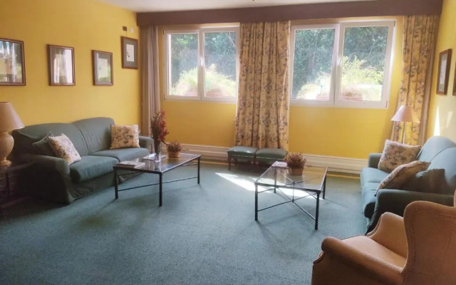 Hotel Suite Mioño Castro