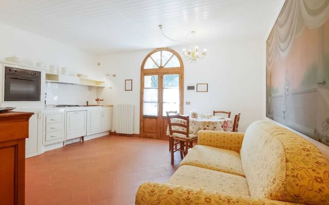 Splendid Holiday Home in Orciatico with Hot Tub & Pool