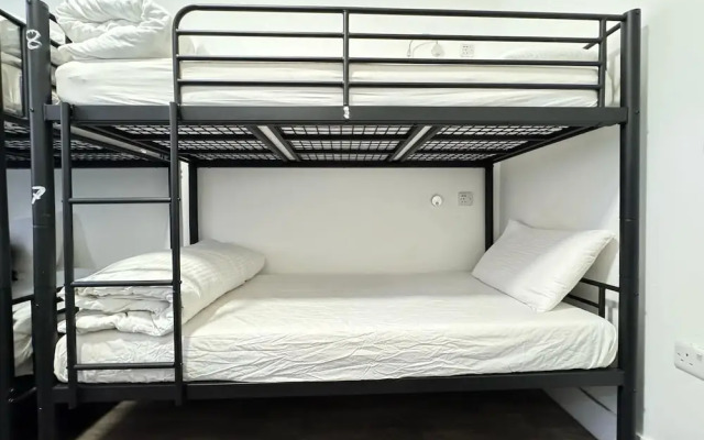 Rahman Hostel - Manchester