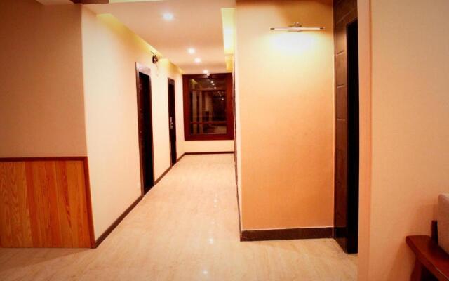 Hotel Pearl Retreat  -  A Pure Veg Hotel