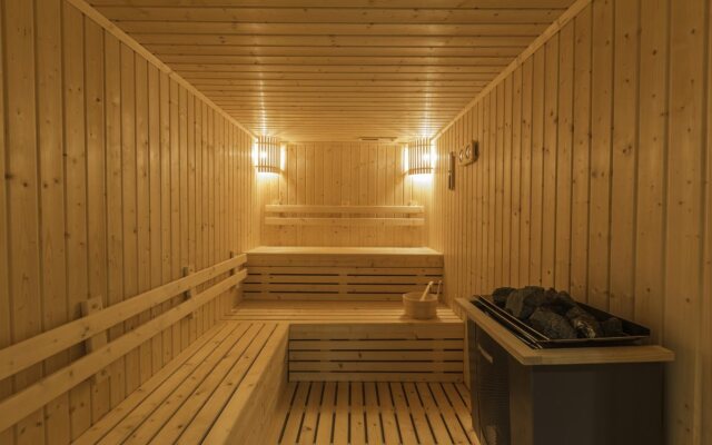 Kantary Hotel & Serviced Apartments Amata, Bangpakong