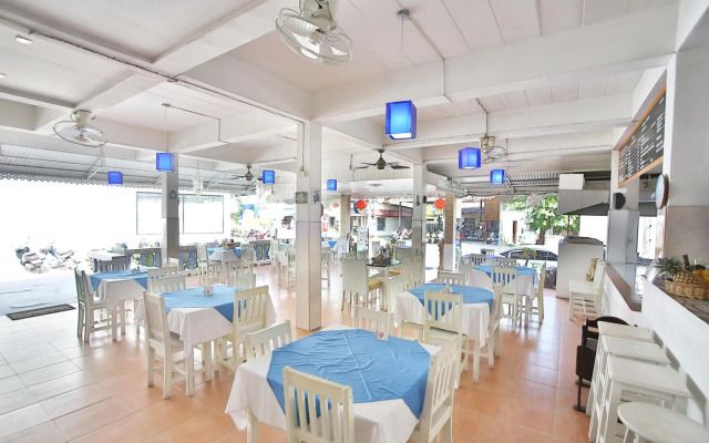 Lotus Friendly Hotel