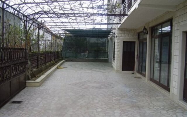 Apartments Sustic