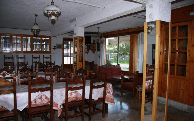 Katerina Hotel