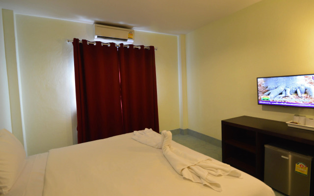 Paripas Express Hotel Patong