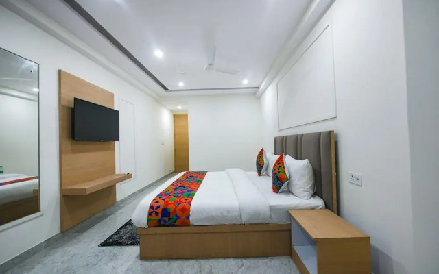 FabHotel Arjun Luxury Banquets and Rooms