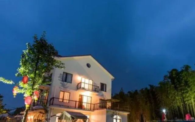 Zhuji Fengqing Hostel