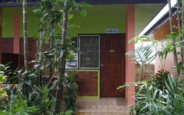 Nam Jhum Resort