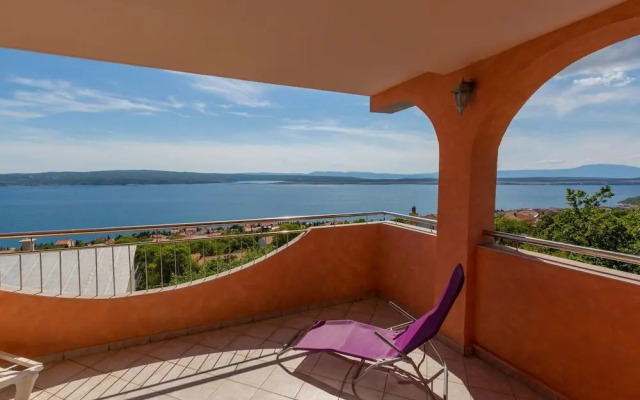 Apartment Djusi