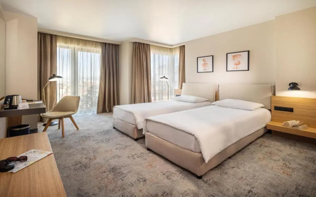B1 Downtown Hotel