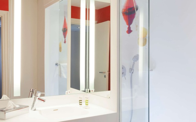 Mercure Lorient Centre Hotel