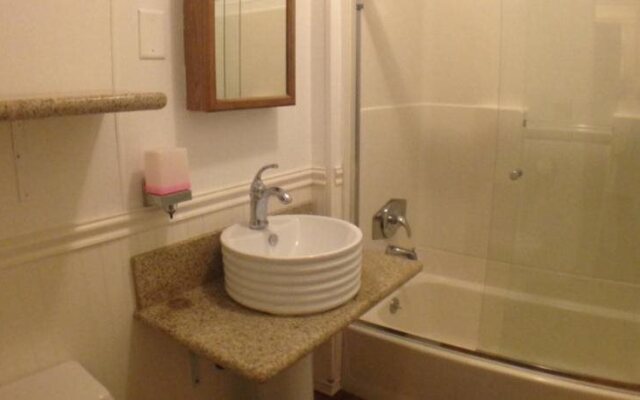 Venice Beach Hostel