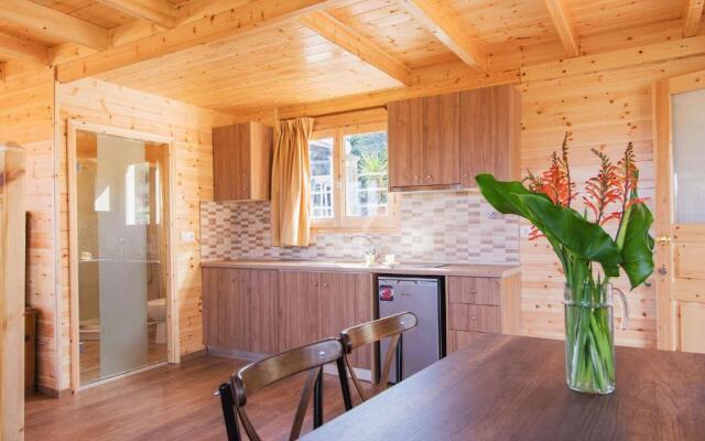 Romantic Tree House