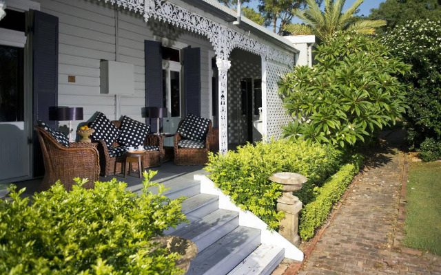 The Villa - Country House Retreat