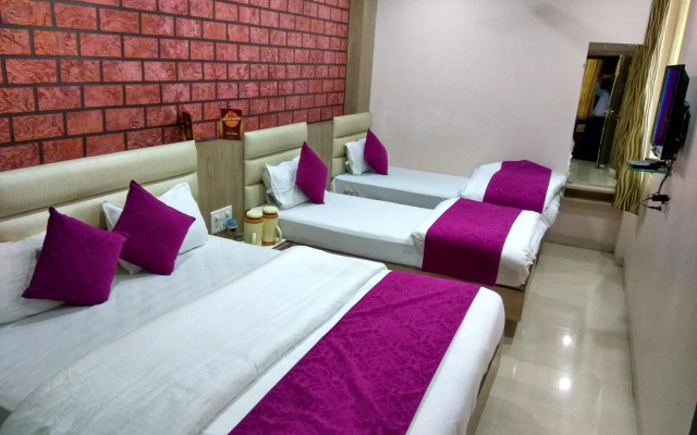 OYO Rooms Opposite Railway Station Indore Gate