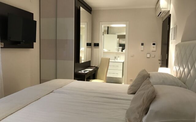 Madison Luxury Apartments & Rooms