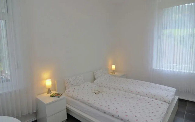 Spacious Apartment in Weser Uplands With Garden