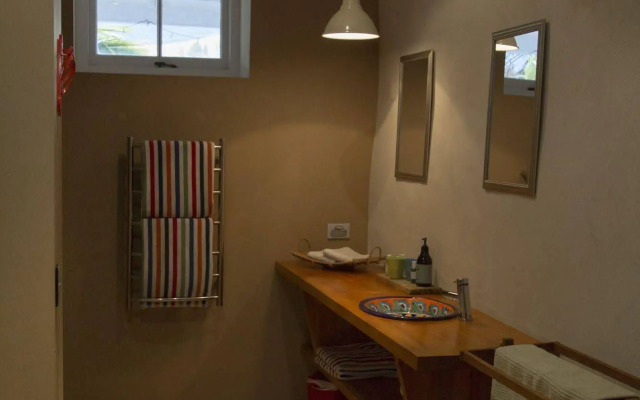 Woodstock Suite