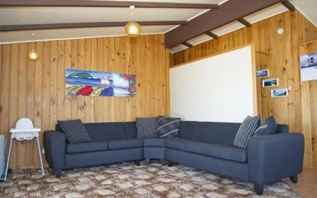 Joes Place - Cooks Beach Holiday Home