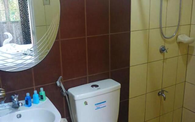 Luljettas Place Garden Suites