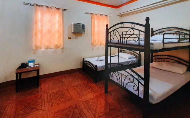 Reddoorz @ Johsons Pension House Butuan City