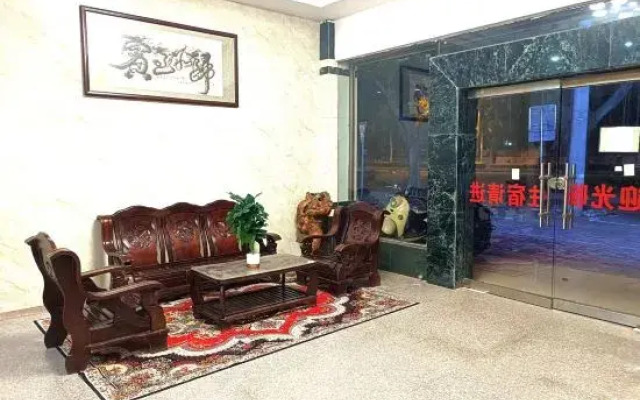 Qinghai Hotel