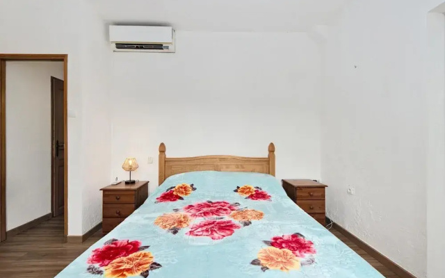Villa in Flayosc With Private Pool